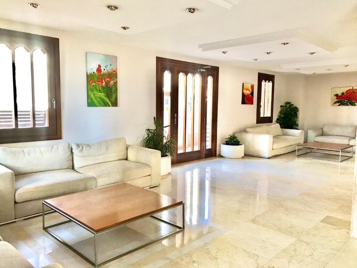 Torre Valencia Apartment Benidorm Bagian luar foto